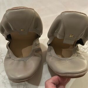 Yosi Samra NEW leather foldable ballet flats 8 (taupe)